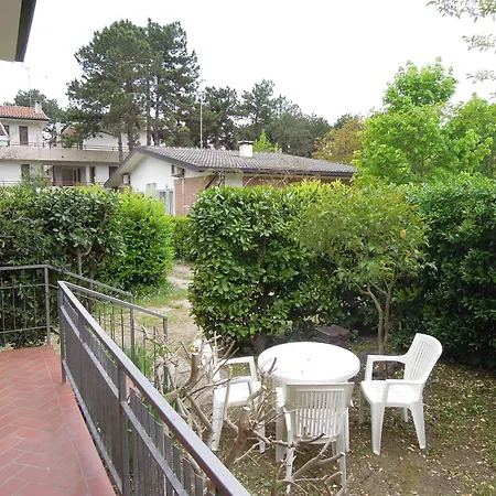 Daire Flat With Garden And Parking Bibione