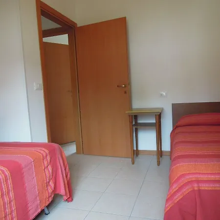 Daire Flat With Garden And Parking Bibione