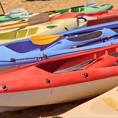 Apartment Flat With Garden And Parking *