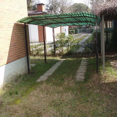 Flat With Garden And Parking 公寓 比比翁