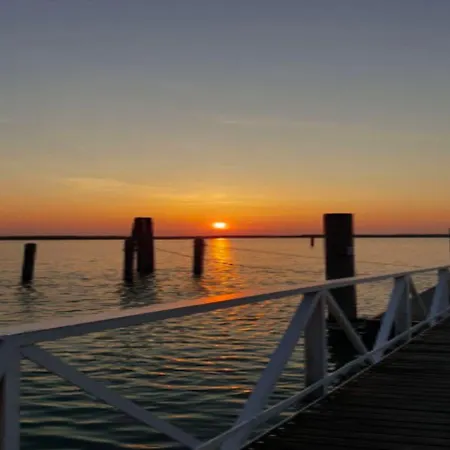 Flat With Garden And Parking 公寓 比比翁