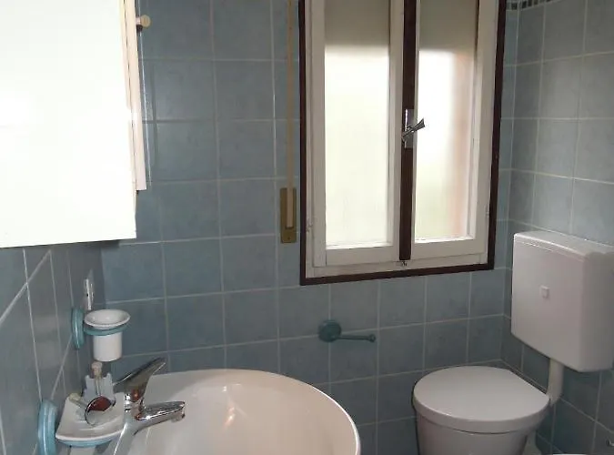 Flat With Garden And Parking *